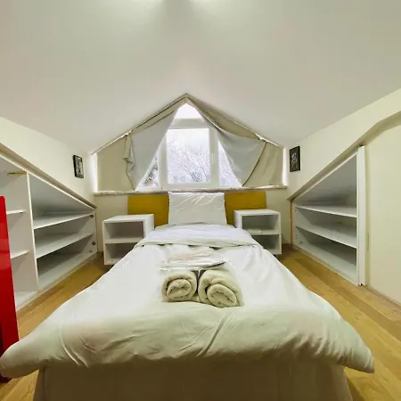 Lägenhet Golden Arrow Luxury *